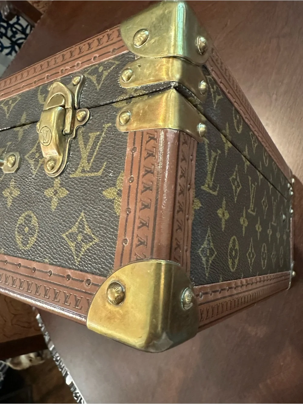 ✨Cotteville 40 ✨ Louis Vuitton Brown Monogram Canvas Trunk Suitcase